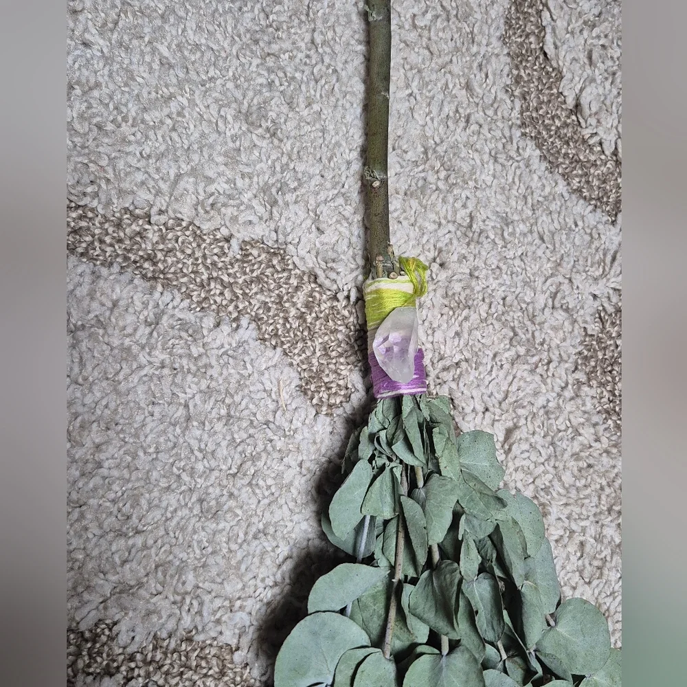 BIG BERTHA 36" Eucalyptus Besom Broom - Picture 3 of 7